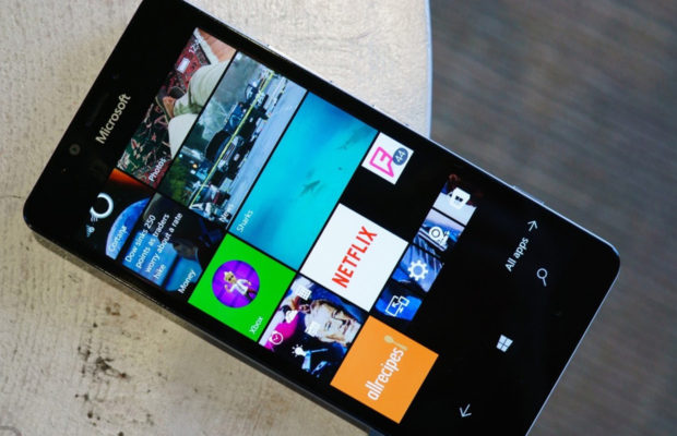 Microsoft Finally Admits Windows Phone Is Dead